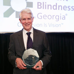 dr. tom harbin receives award